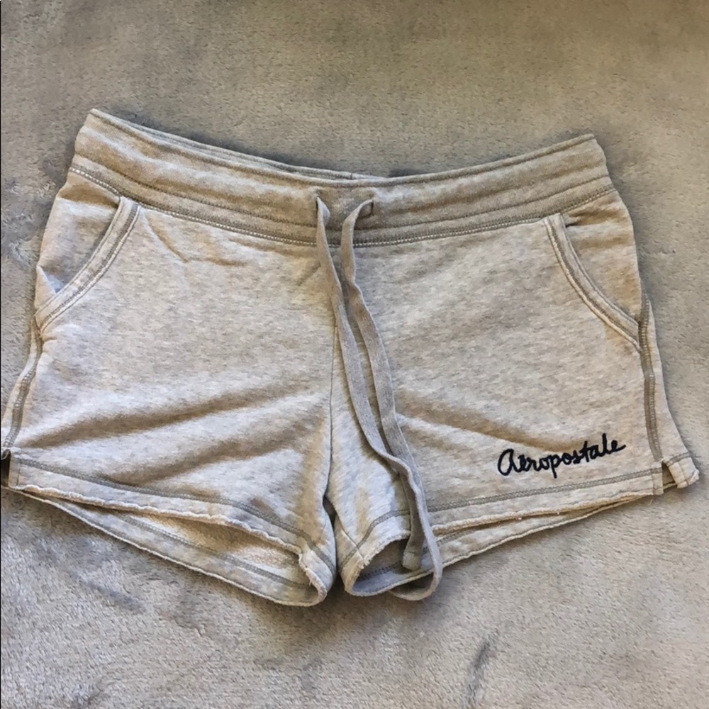 Aeropostale grey stretch shorts